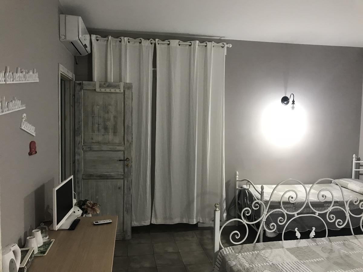 La Peonia Panzió Nápoly Kültér fotó